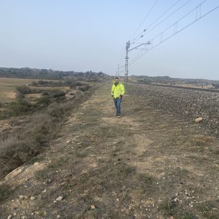 Desbroces ,talas , Podas y herbicidas en lineas de ferrocarril y AVE